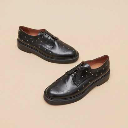 Derbies &agrave; d&eacute;tails argent&eacute;s in black leather | abeille