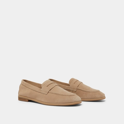 Mocassins &agrave; talons plats et bouts arrond... in beige velvet | aca