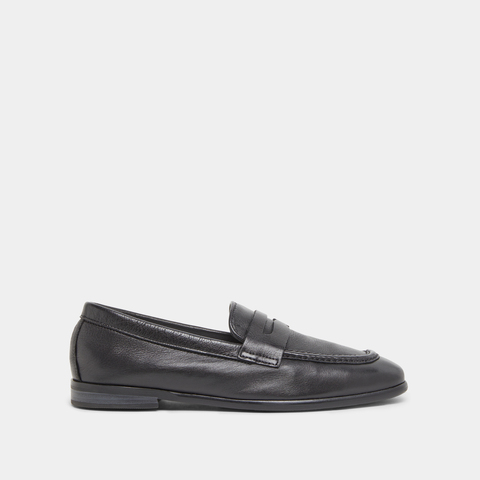 Loafers with flat heels and rounded toes black