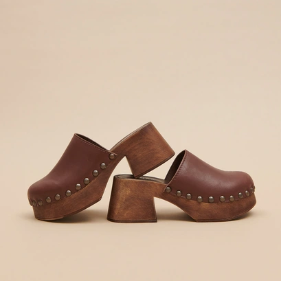 Platform mules in dark brown leather | ELLIOT