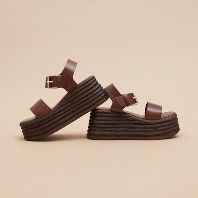 Wedge sandals with thick straps in dark brown leather | ERWAN
