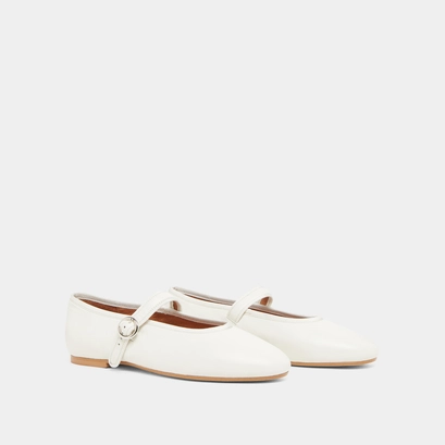 Ballet flats with straps and adjustable buckles in ecru leather | DEESSE