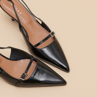Heeled pumps in black patent | DAMOISELLE