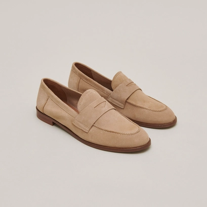 Mocassins &agrave; bouts ronds in camel velvet | thelma