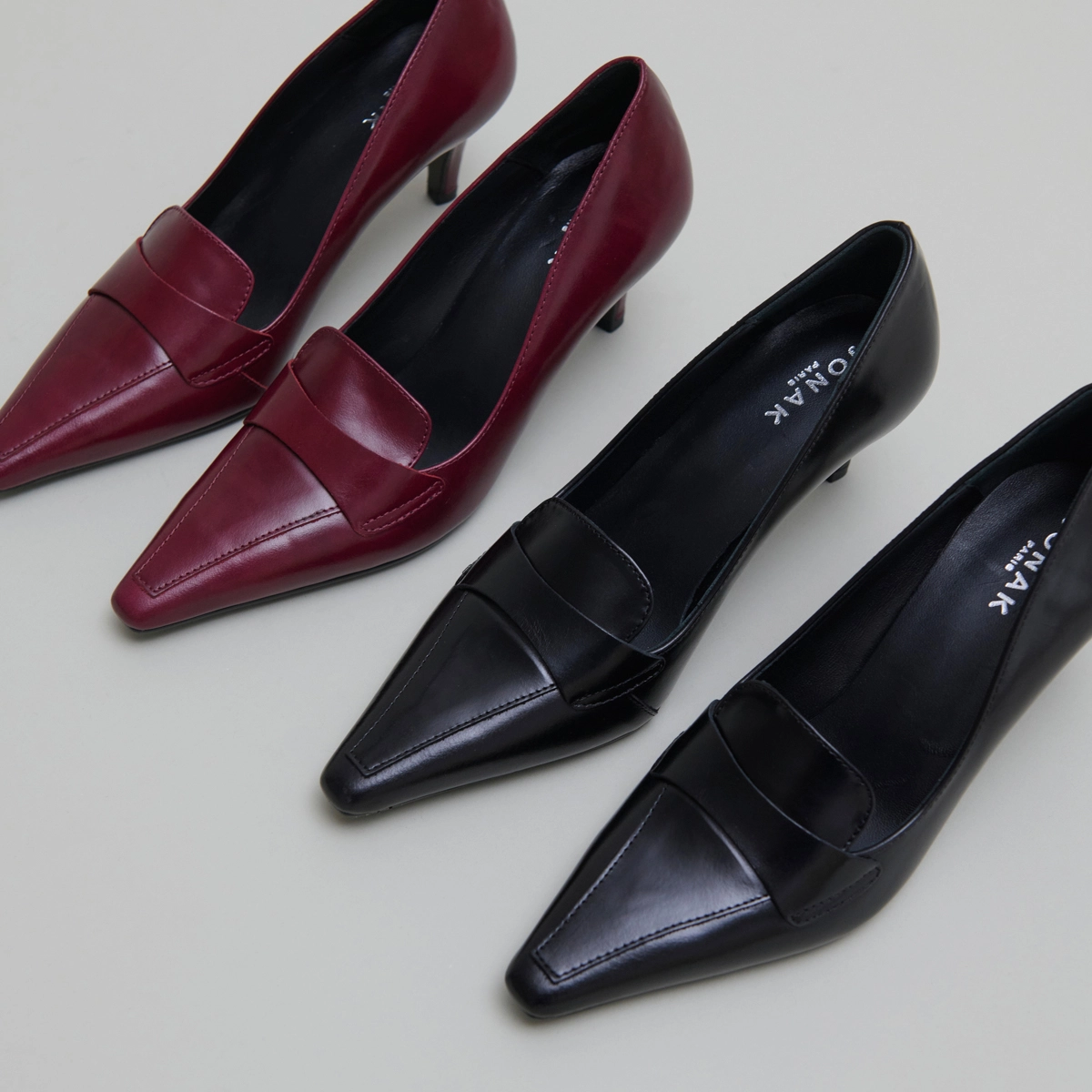 Escarpins &agrave; pattes in black leather | BLONDIE