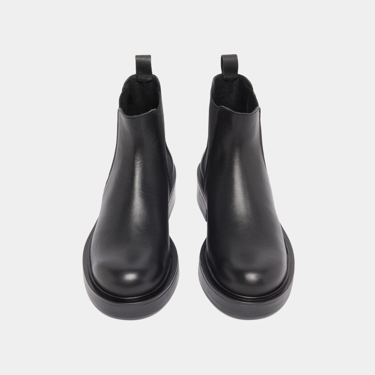 Boots &agrave; &eacute;lastiques in black leather | MELANIE