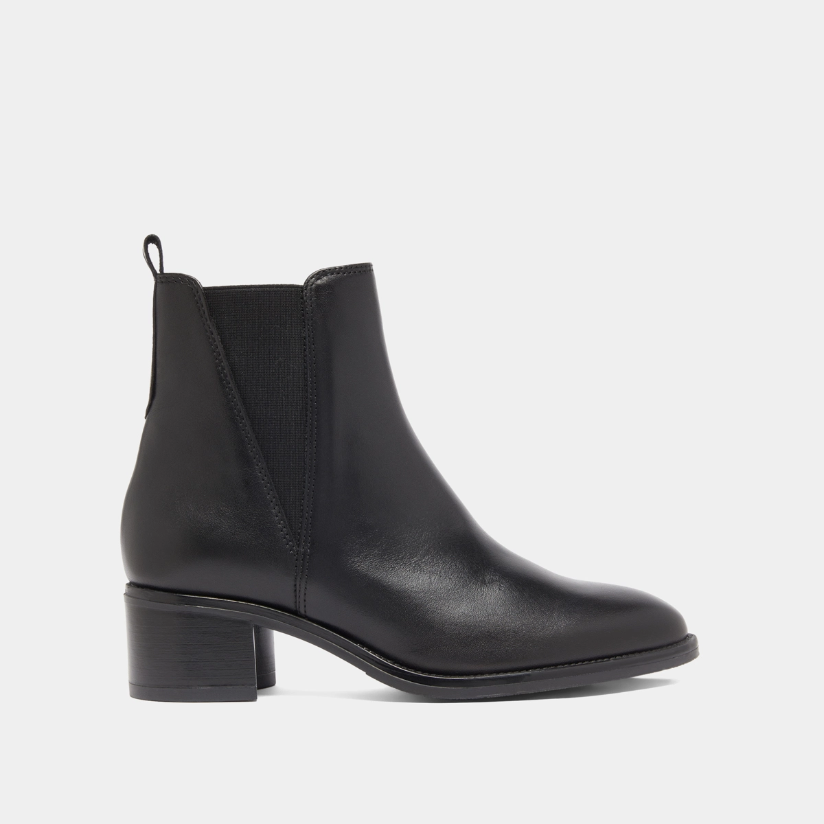 Bottines à élastiques triangulaires in black leather | CHILO