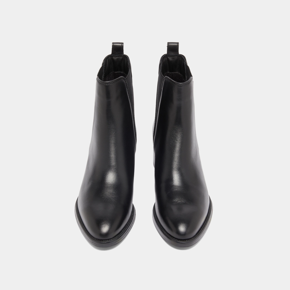 Bottines à élastiques triangulaires in black leather | CHILO