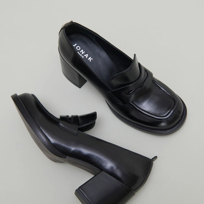 Mocassins college &agrave; talons in black leather | BICHE