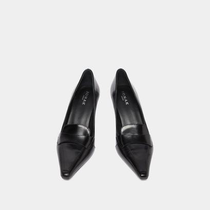 Escarpins &agrave; pattes in black leather | blondie