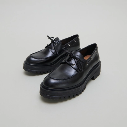 Derbies &agrave; lacets in black leather | ANGELUS
