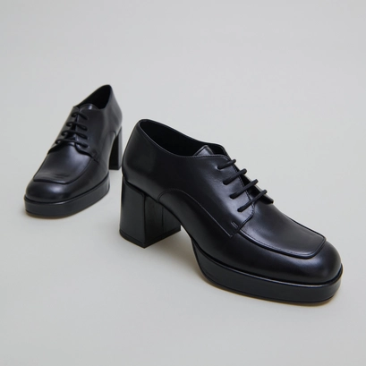 Derbies &agrave; talons in black leather | vivaldi