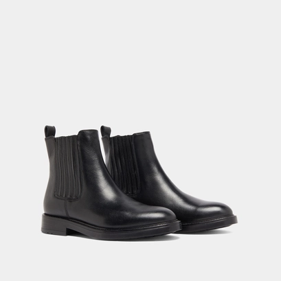 Boots &agrave; fronces in black leather | cleandre