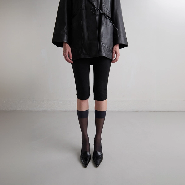 Escarpins &agrave; pattes in black leather | BLONDIE