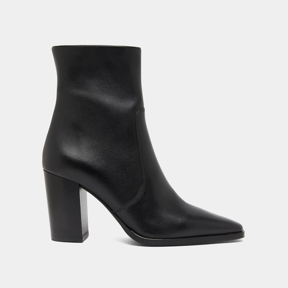 Bottines à bouts pointus in black leather | PAM