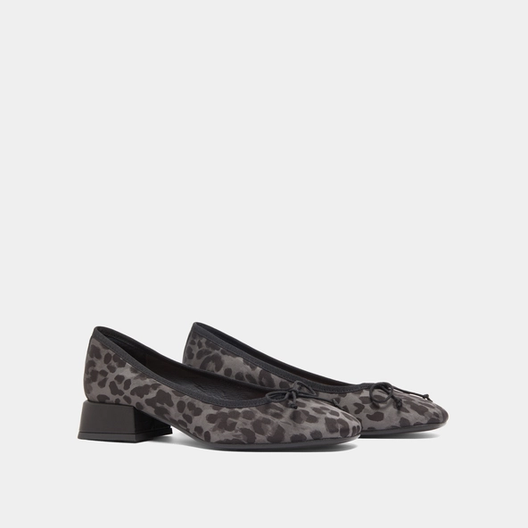 Ballerines &agrave; petits talons in gray leopard | DYBIL