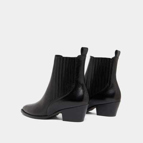 Boots &agrave; petits talons biseaut&eacute;s et &eacute;last... black